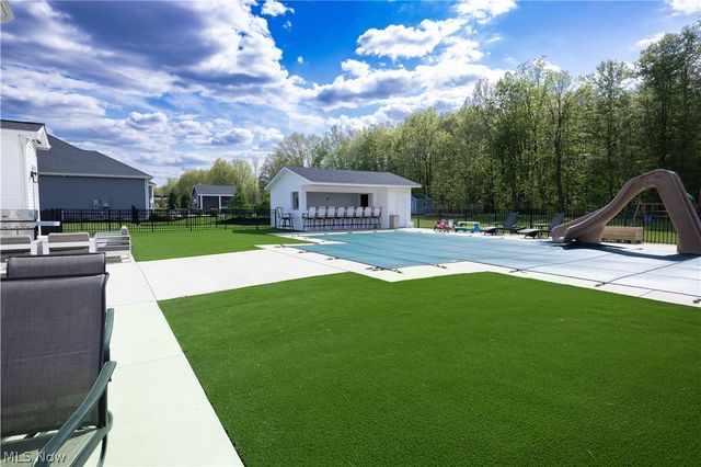 9978 Jayna Lane, Columbia Station, OH 44028