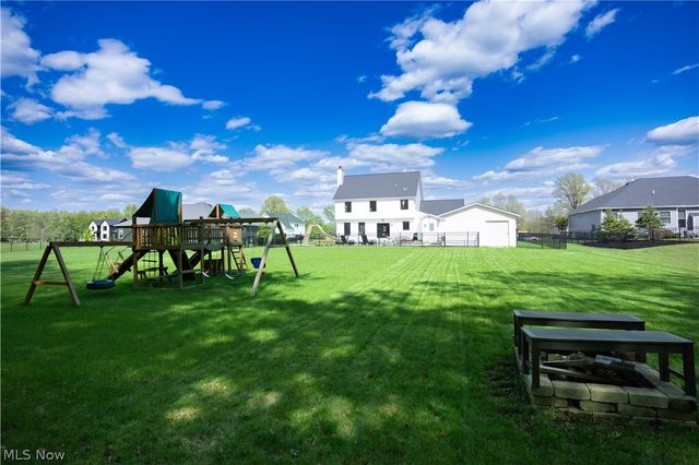 9978 Jayna Lane, Columbia Station, OH 44028