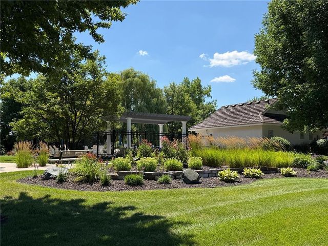 18344 Lake Forest Drive, Lakeville, MN 55044