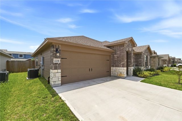 2231 Medusa Dr, Portland, TX 78374