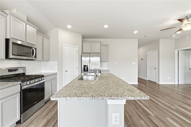2231 Medusa Dr, Portland, TX 78374
