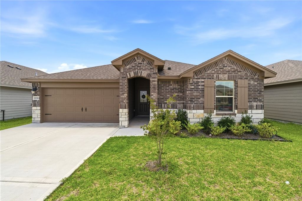 2231 Medusa Dr, Portland, TX 78374