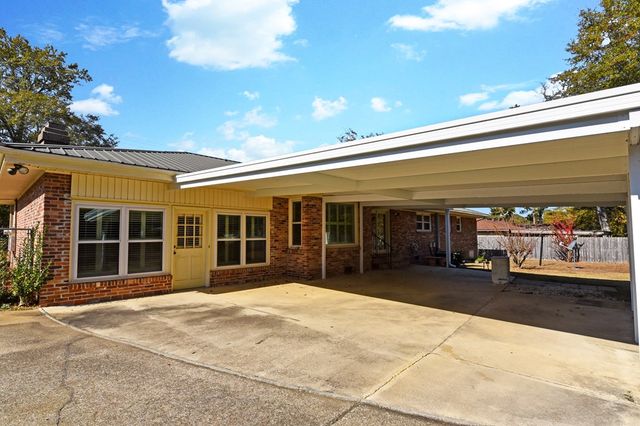 1904 Azure, Dothan, AL 36303