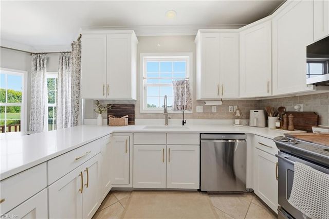 1120 Beaver Dam RD, Chesapeake, VA 23322