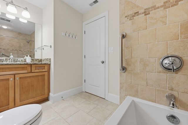 173 Bedford Road 2, Woburn, MA 01801