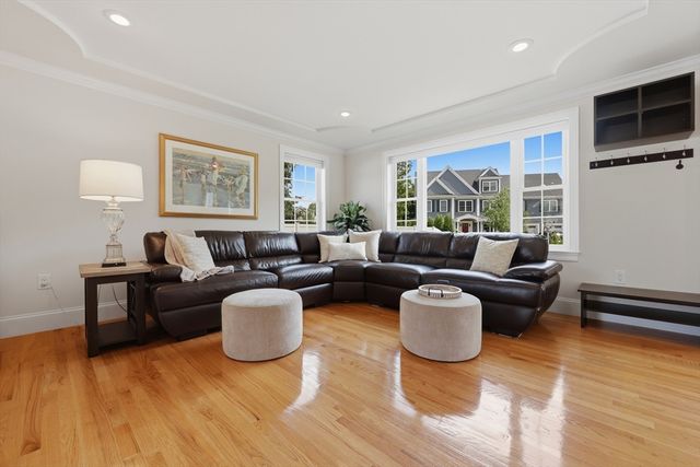 173 Bedford Road 2, Woburn, MA 01801