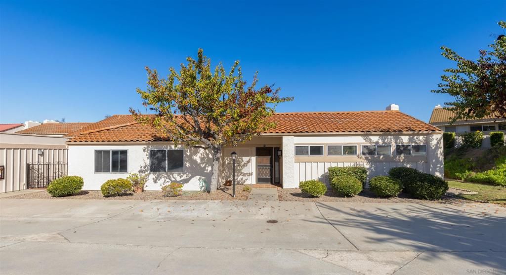 17476 Plaza Cerado 91, San Diego, CA 92128