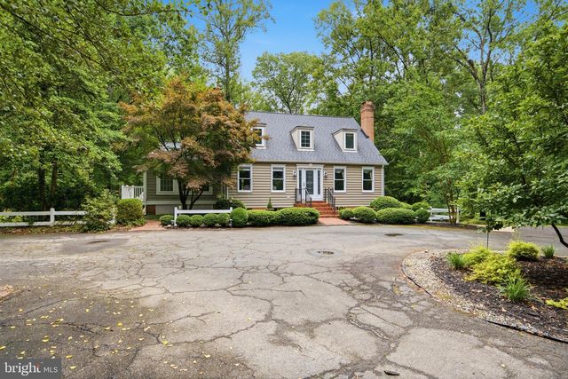 11910 CHARLES ST, La Plata, MD 20646