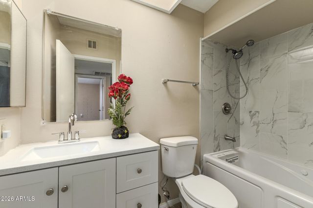 10752 W PEORIA Avenue, Sun City, AZ 85351