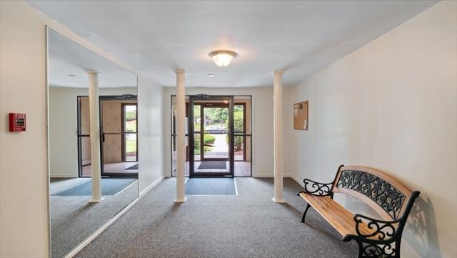 2 Greenbriar 205, North Reading, MA 01864