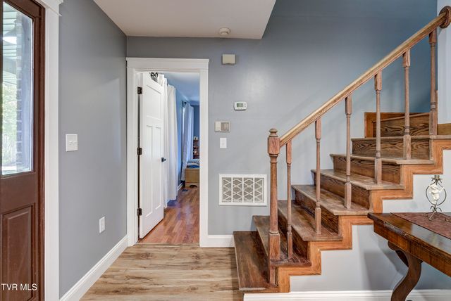 1604 Boones Creek Road, Jonesborough, TN 37659