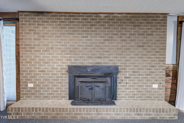 1604 Boones Creek Road, Jonesborough, TN 37659