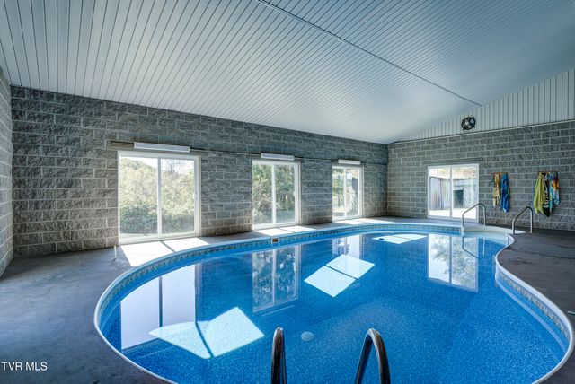 1604 Boones Creek Road, Jonesborough, TN 37659