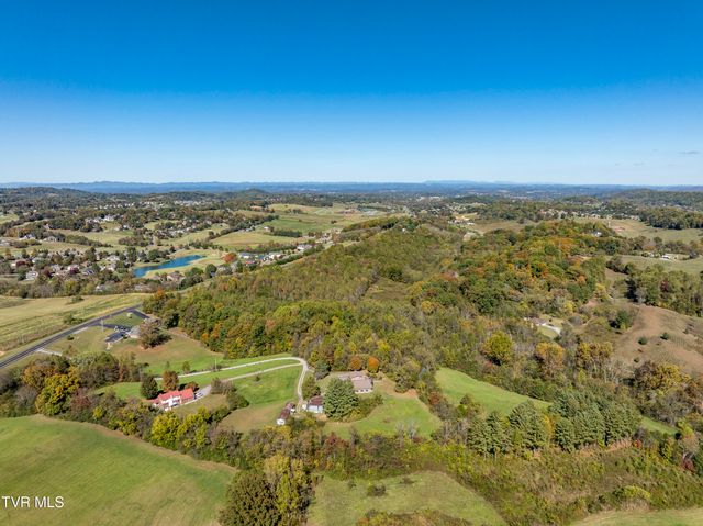 1604 Boones Creek Road, Jonesborough, TN 37659