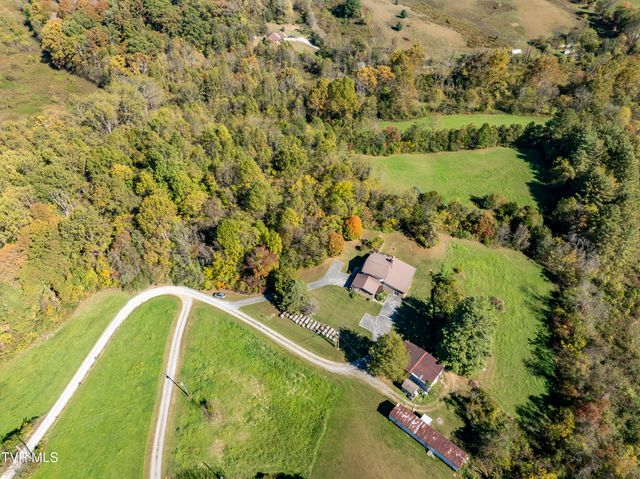 1604 Boones Creek Road, Jonesborough, TN 37659