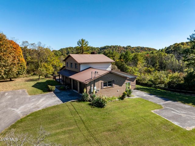 1604 Boones Creek Road, Jonesborough, TN 37659