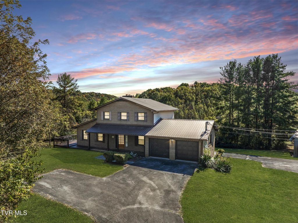 1604 Boones Creek Road, Jonesborough, TN 37659