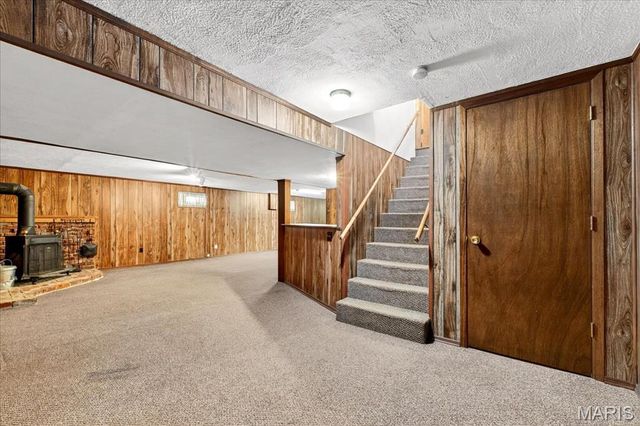 809 Longview Drive, St Charles, MO 63301