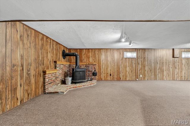 809 Longview Drive, St Charles, MO 63301