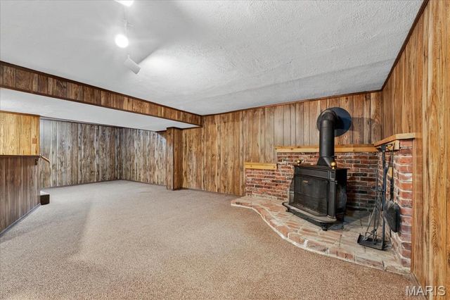 809 Longview Drive, St Charles, MO 63301
