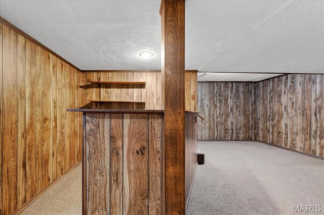 809 Longview Drive, St Charles, MO 63301