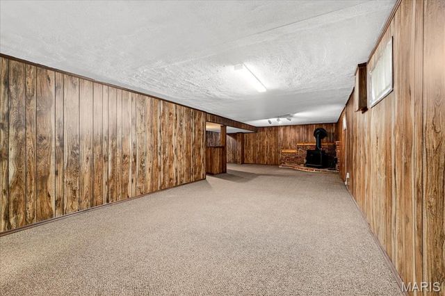809 Longview Drive, St Charles, MO 63301