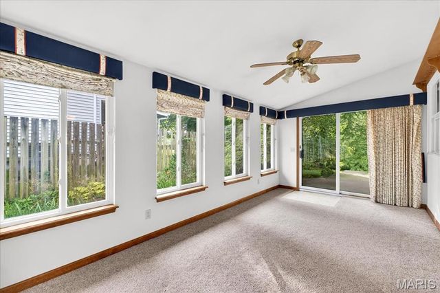 809 Longview Drive, St Charles, MO 63301