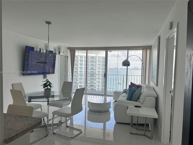 7601 E Treasure Dr 2012, North Bay Village, FL 33141