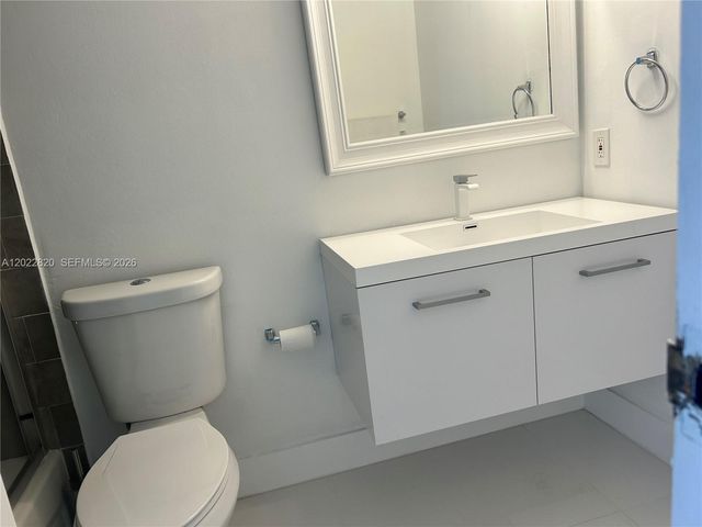 7601 E Treasure Dr 2012, North Bay Village, FL 33141