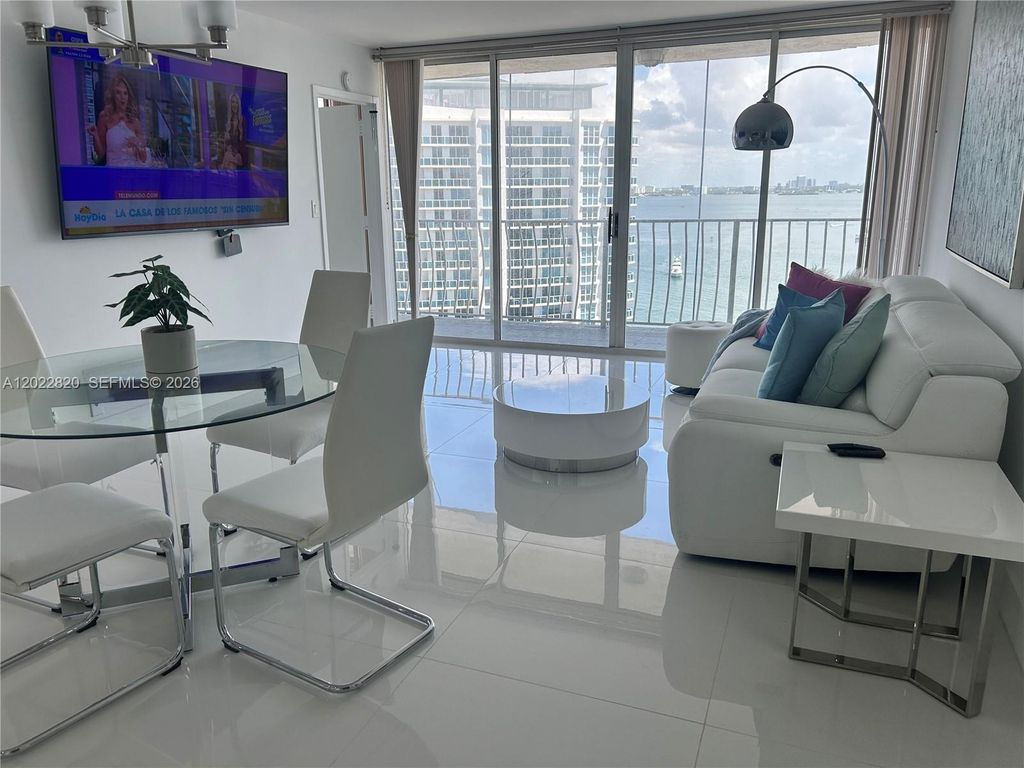 7601 E Treasure Dr 2012, North Bay Village, FL 33141