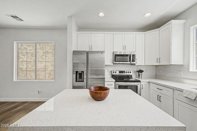 2005 N 78TH Drive, Phoenix, AZ 85035