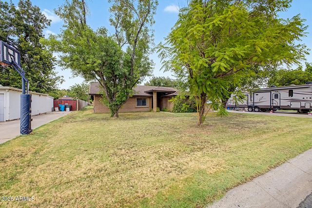 3332 W NORTHVIEW Avenue, Phoenix, AZ 85051