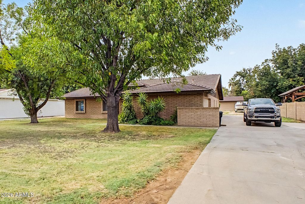 3332 W NORTHVIEW Avenue, Phoenix, AZ 85051 — photo 5