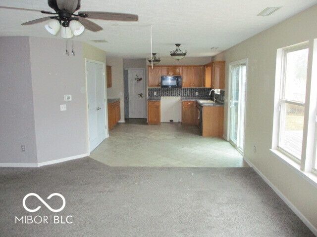 6745 Ennis Way, Indianapolis, IN 46237