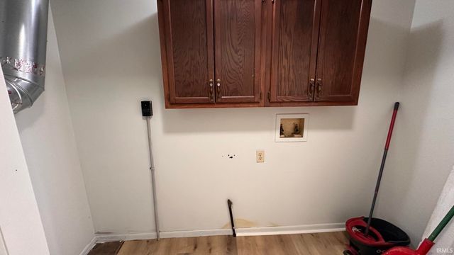 727 W Garfield Avenue, Elkhart, IN 46516