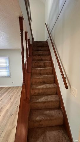 727 W Garfield Avenue, Elkhart, IN 46516
