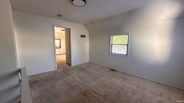 727 W Garfield Avenue, Elkhart, IN 46516
