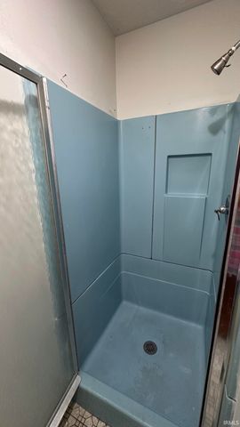 727 W Garfield Avenue, Elkhart, IN 46516