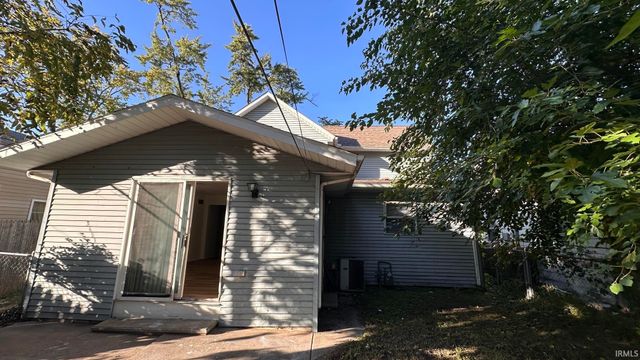727 W Garfield Avenue, Elkhart, IN 46516