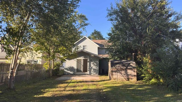 727 W Garfield Avenue, Elkhart, IN 46516