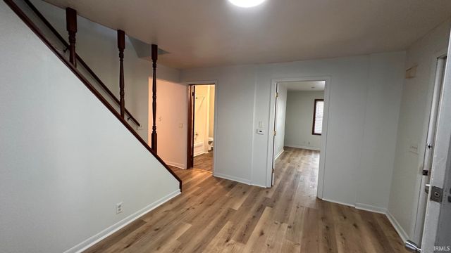 727 W Garfield Avenue, Elkhart, IN 46516