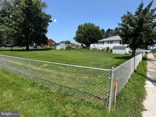 55 WILMAR AVE, Hanover, PA 17331