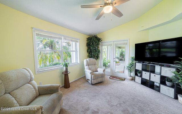 211 Lake Shore Drive, Merritt Island, FL 32953