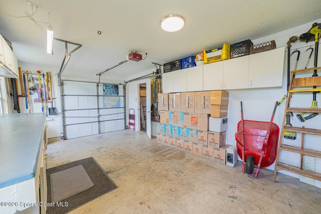 211 Lake Shore Drive, Merritt Island, FL 32953