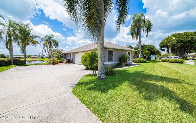211 Lake Shore Drive, Merritt Island, FL 32953