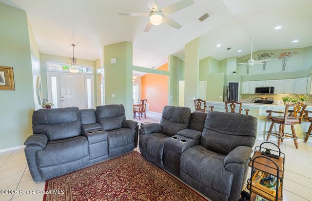211 Lake Shore Drive, Merritt Island, FL 32953