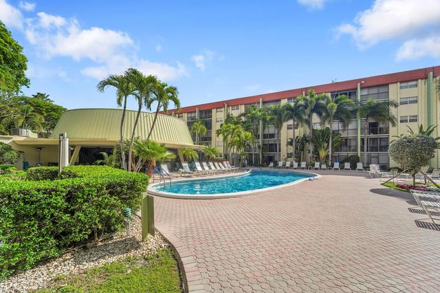 5300 NE 24th Terrace 525, Fort Lauderdale, FL 33308