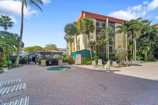 5300 NE 24th Terrace 525, Fort Lauderdale, FL 33308