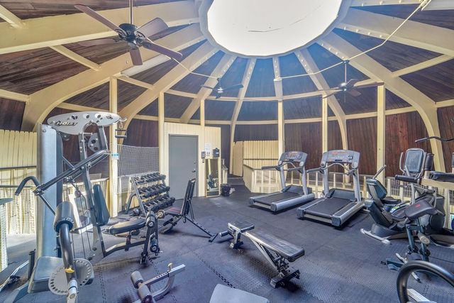 5300 NE 24th Terrace 525, Fort Lauderdale, FL 33308