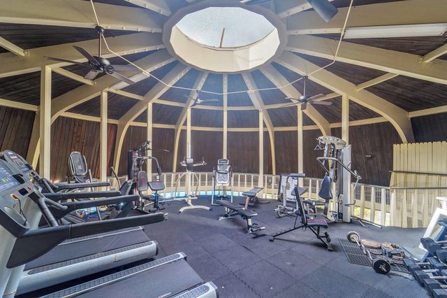 5300 NE 24th Terrace 525, Fort Lauderdale, FL 33308